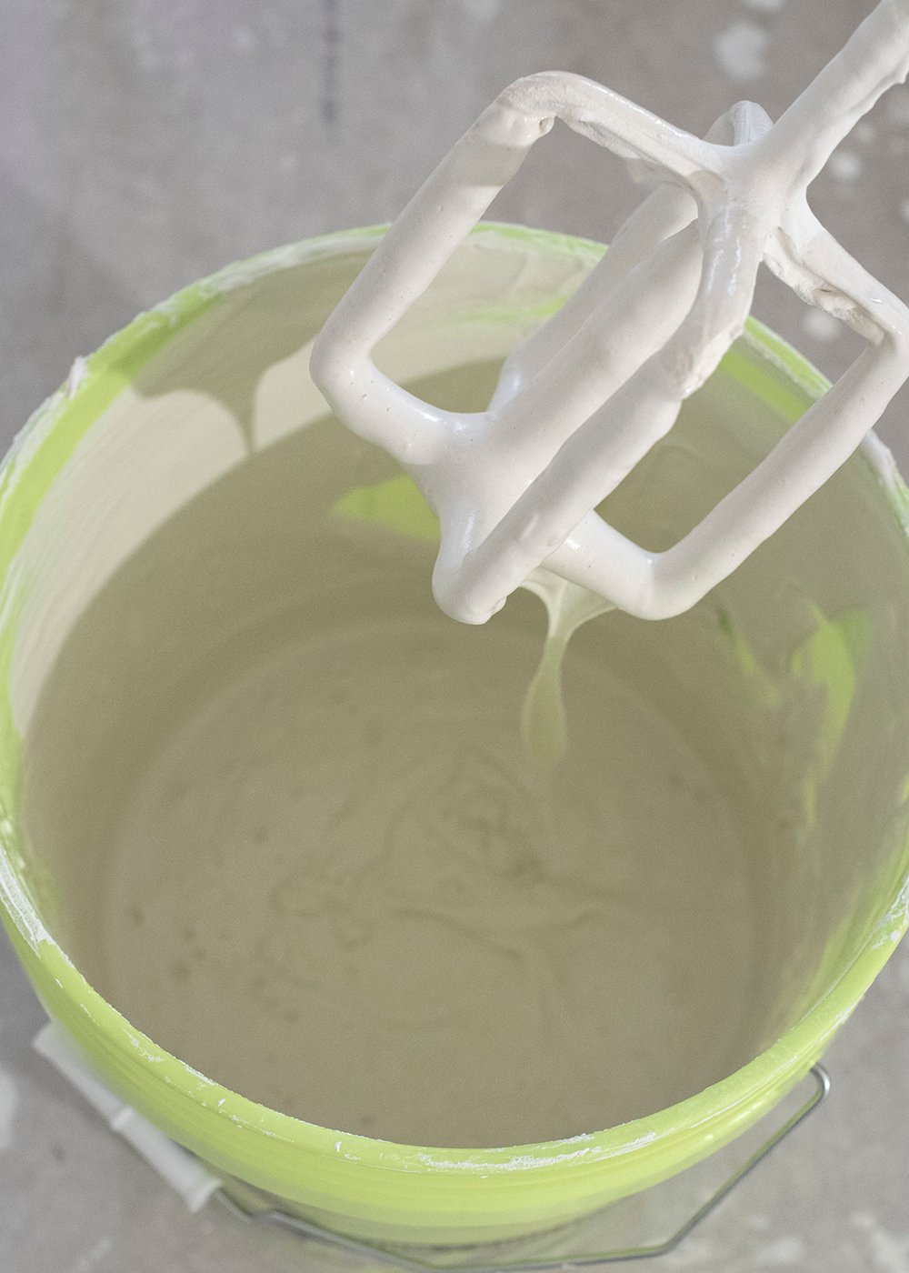 Perfectly Smooth Walls: A Skim Coating Tutorial - roomfortuesday.com