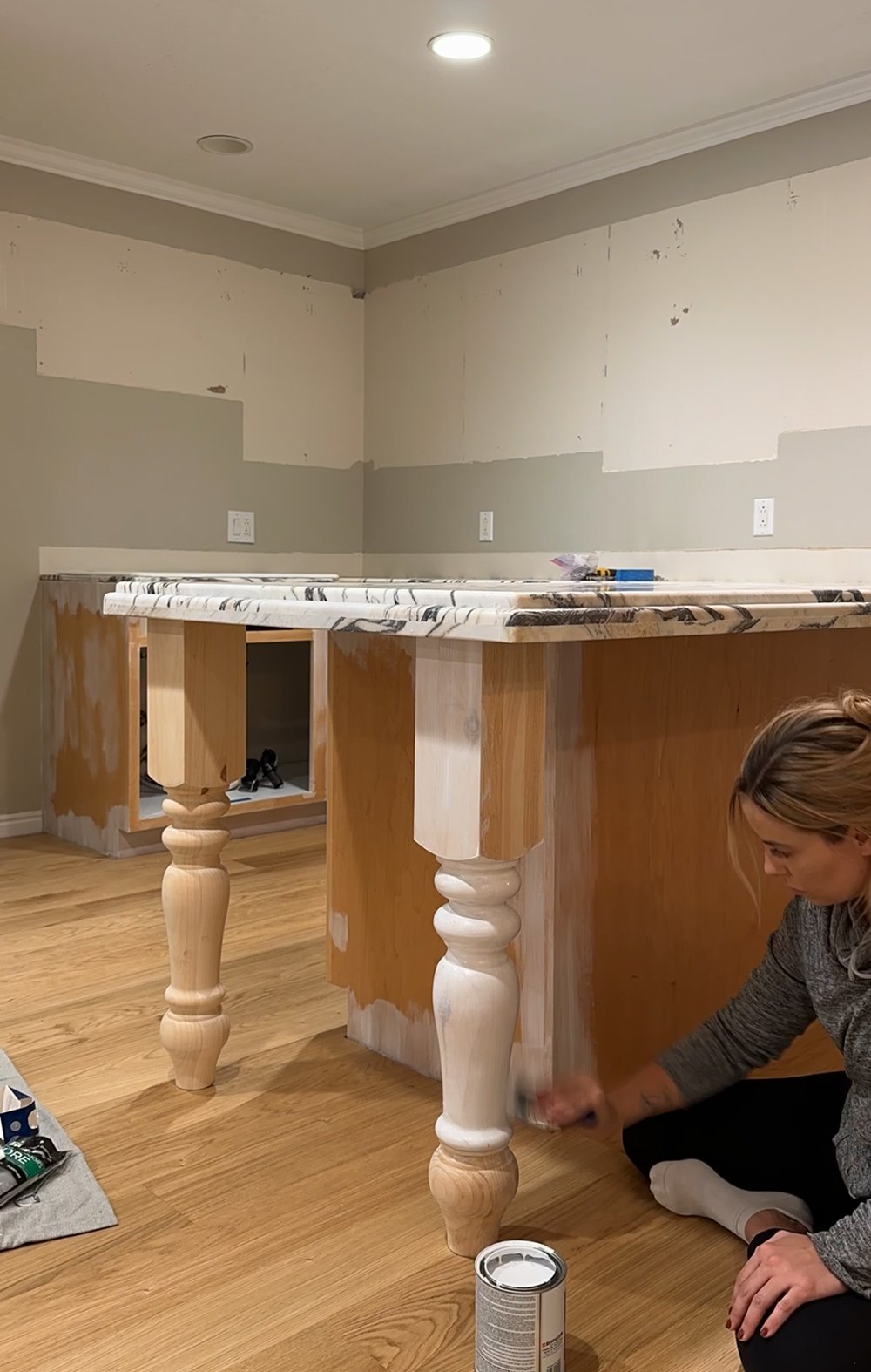 How to Replace & Upgrade Your Cabinet Doors - roomfortuesday.com