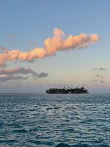 My Best Travel Tips for Good Deals & Upgrades - roomfortuesday.com