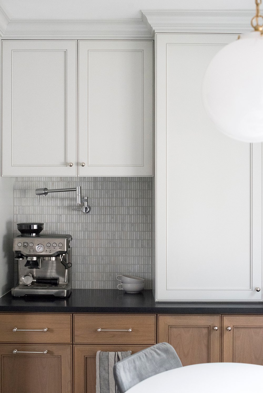 Cabinetry Hardware Placement Guide (With Examples) - roomfortuesday.com