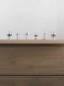 Choosing Hardware for Our Kitchen + A Giveaway - roomfortuesday.com