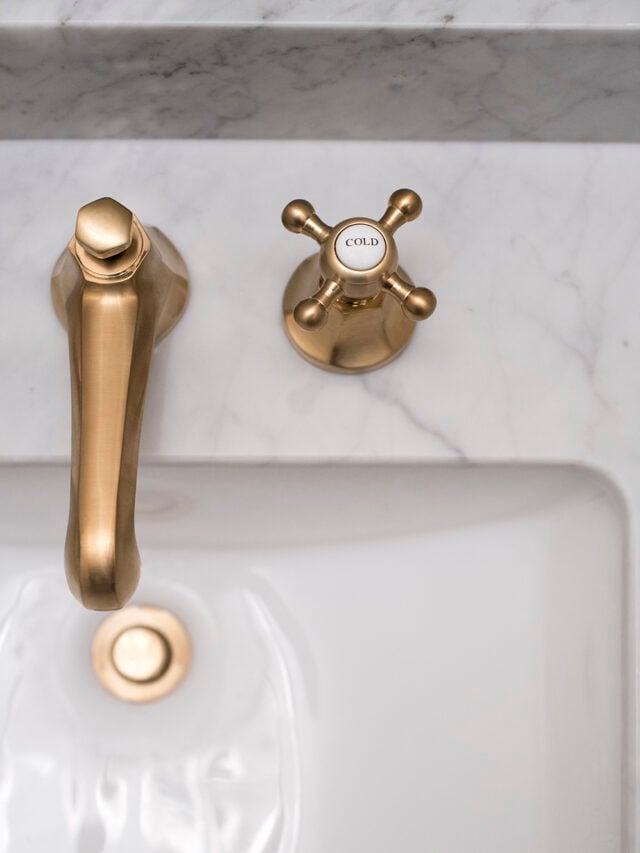 cropped-Classic-Bathroom-Plumbing-Fixture-Picks-from-Wayfair.jpg