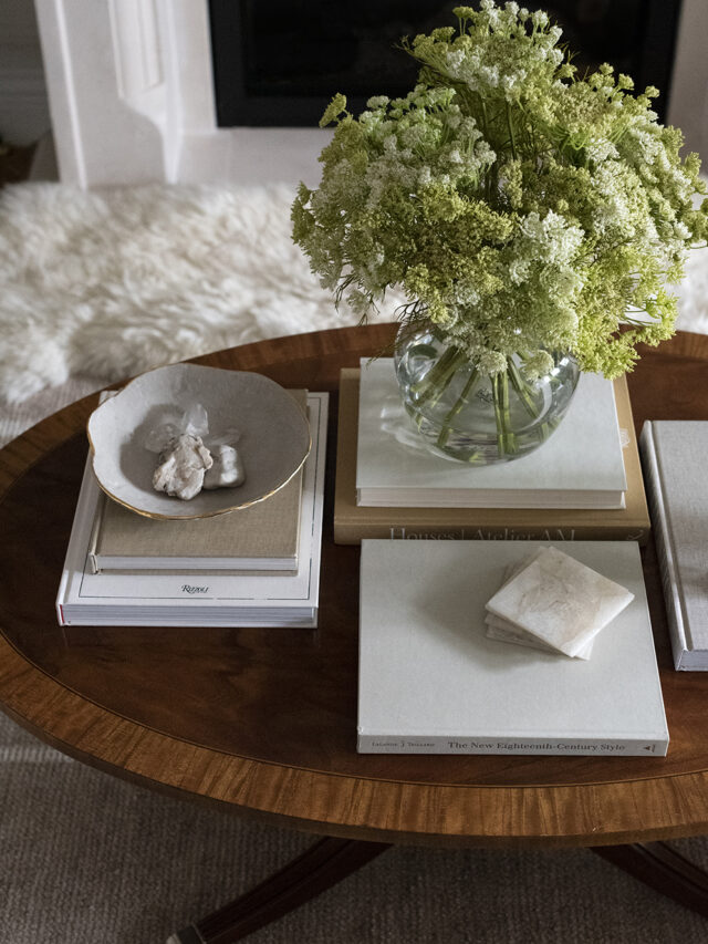 Tips for Using Faux Florals & Greenery - roomfortuesday.com