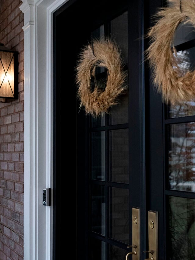 Our Front Porch for Autumn - roomfortuesday.com