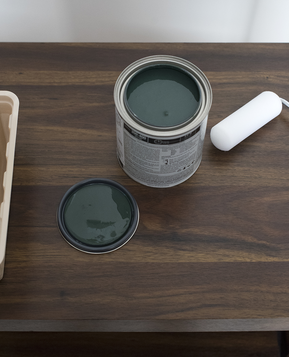 A Bar Cart Furniture Makeover - roomfortuesday.com