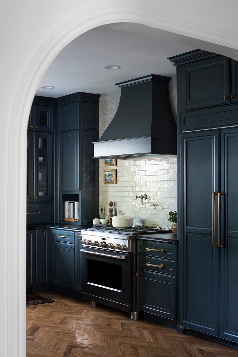 Our Dark & Moody Kitchen Reveal - roomfortuesday.com