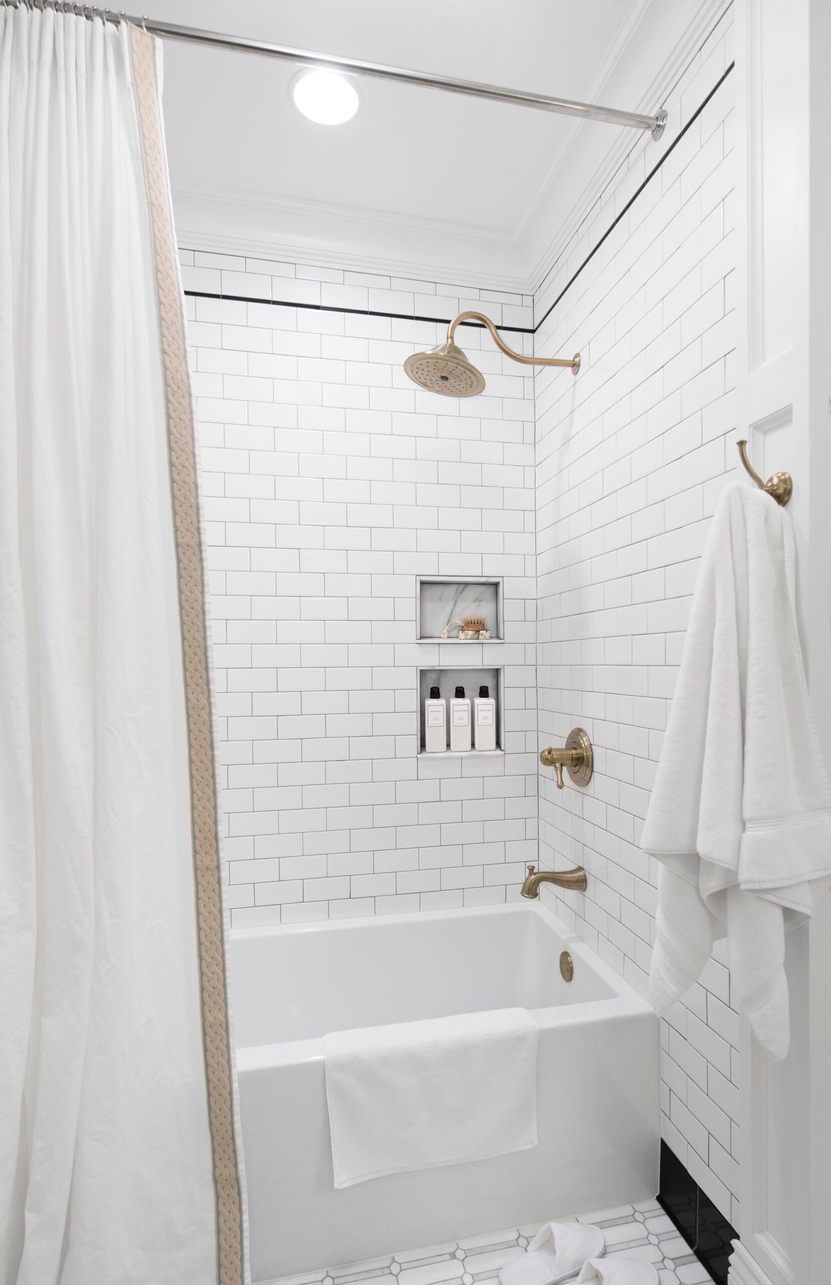 How to Properly Light a Bathroom for Function and Design - roomfortuesday.com