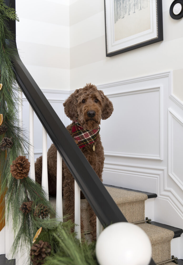 Christmas Tour: Styling the Entryway for the Holidays - roomfortuesday.com