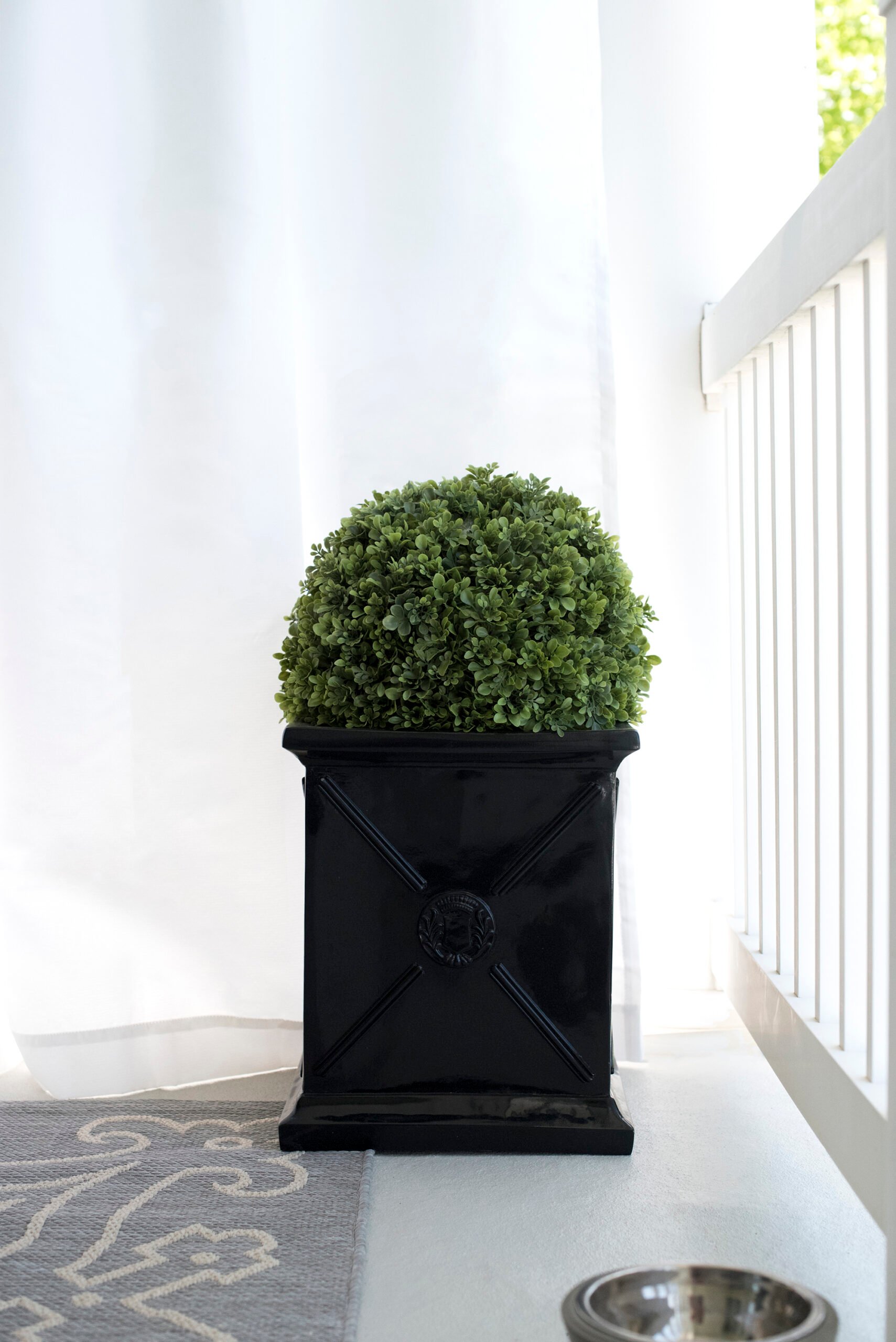 Faux Boxwood in Black English Planter on Porch
