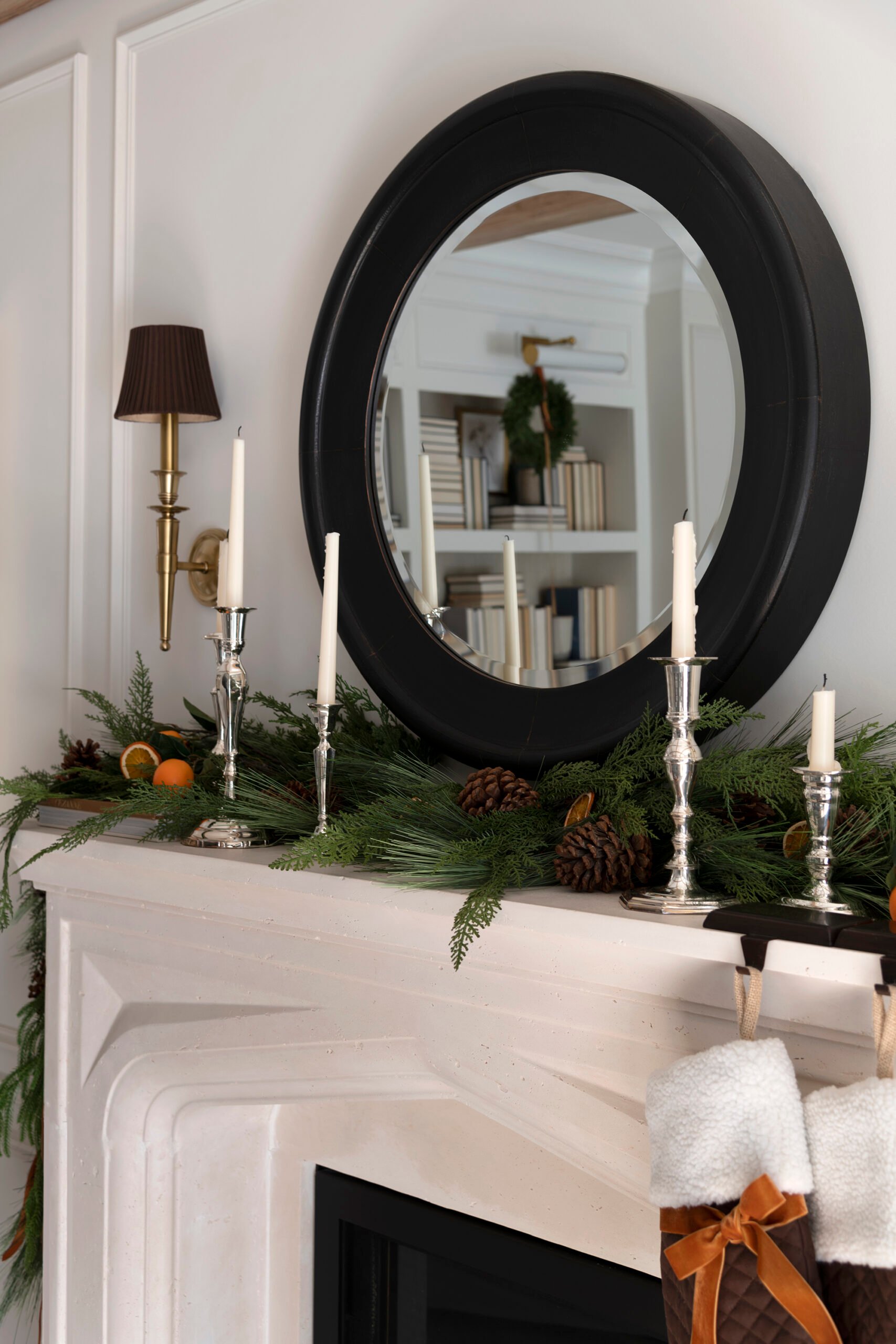 Christmas Tour: the Holiday Decorated Living Room - roomfortuesday.com