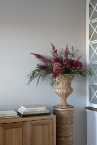 A Fun Seasonal Floral Arrangement - roomfortuesday.com