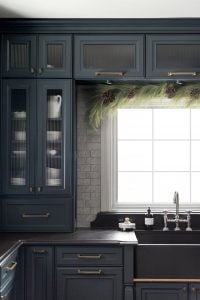 Christmas in the Kitchen - roomfortuesday.com