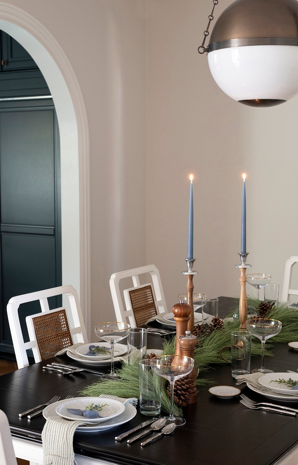 20 Ways to Decorate with Ribbon This Holiday Season - roomfortuesday.com