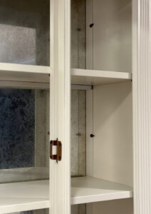 How to Antique a Mirror with Paint - roomfortuesday.com