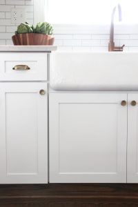 How to Choose a Kitchen Sink - roomfortuesday.com
