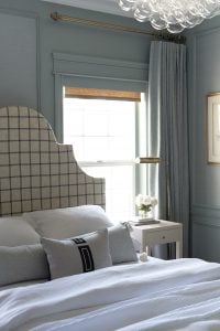 My Go-To Formula for Styling a Bed - roomfortuesday.com