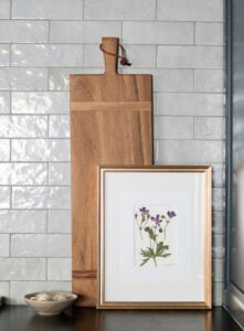 How to Make DIY Pressed Flower Wall Art - roomfortuesday.com