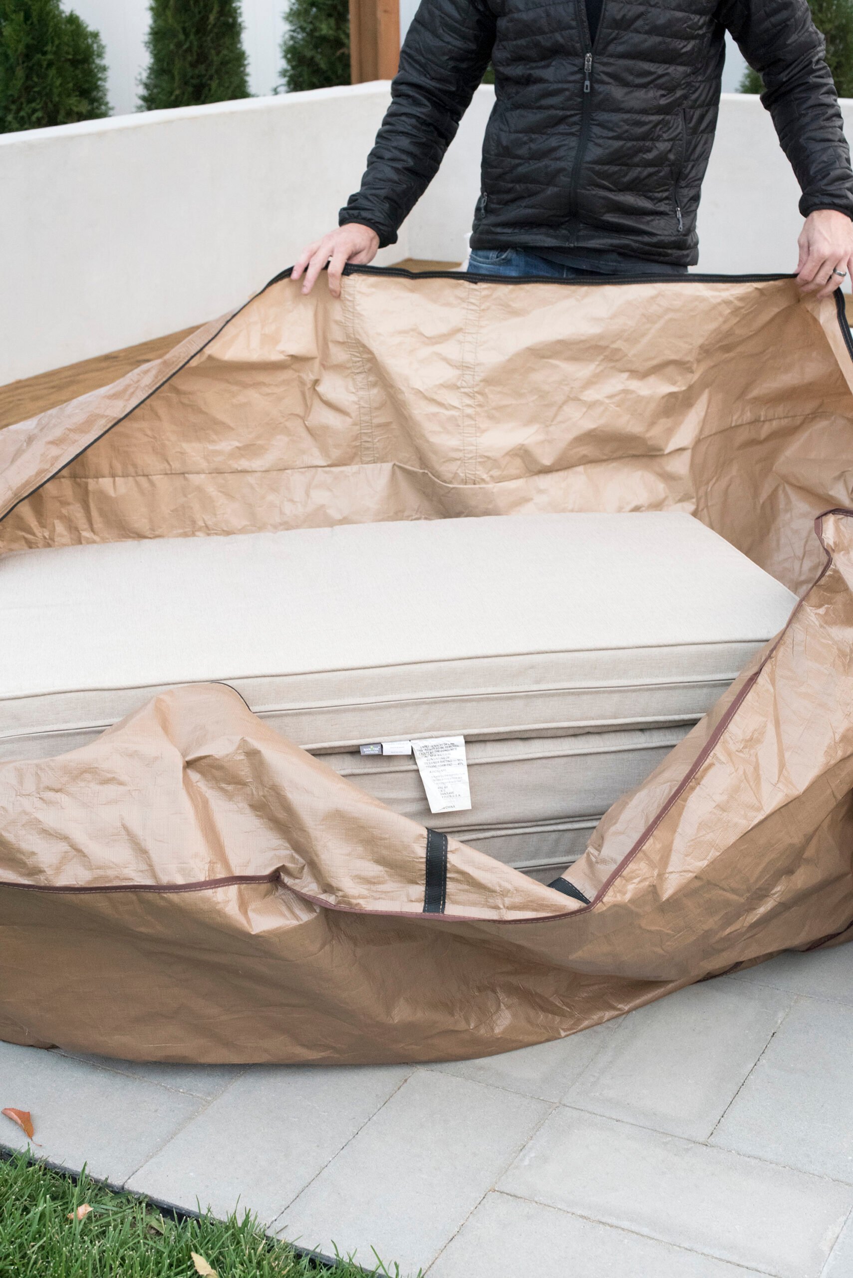 How to Build a Custom Outdoor Sofa - roomfortuesday.com