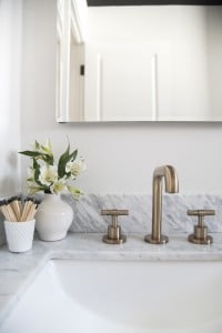 How We Choose : Widespread Bathroom Faucets - roomfortuesday.com