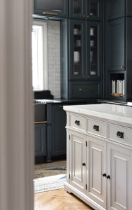 Ideas for Customizing a Kitchen Island Or Cart - roomfortuesday.com