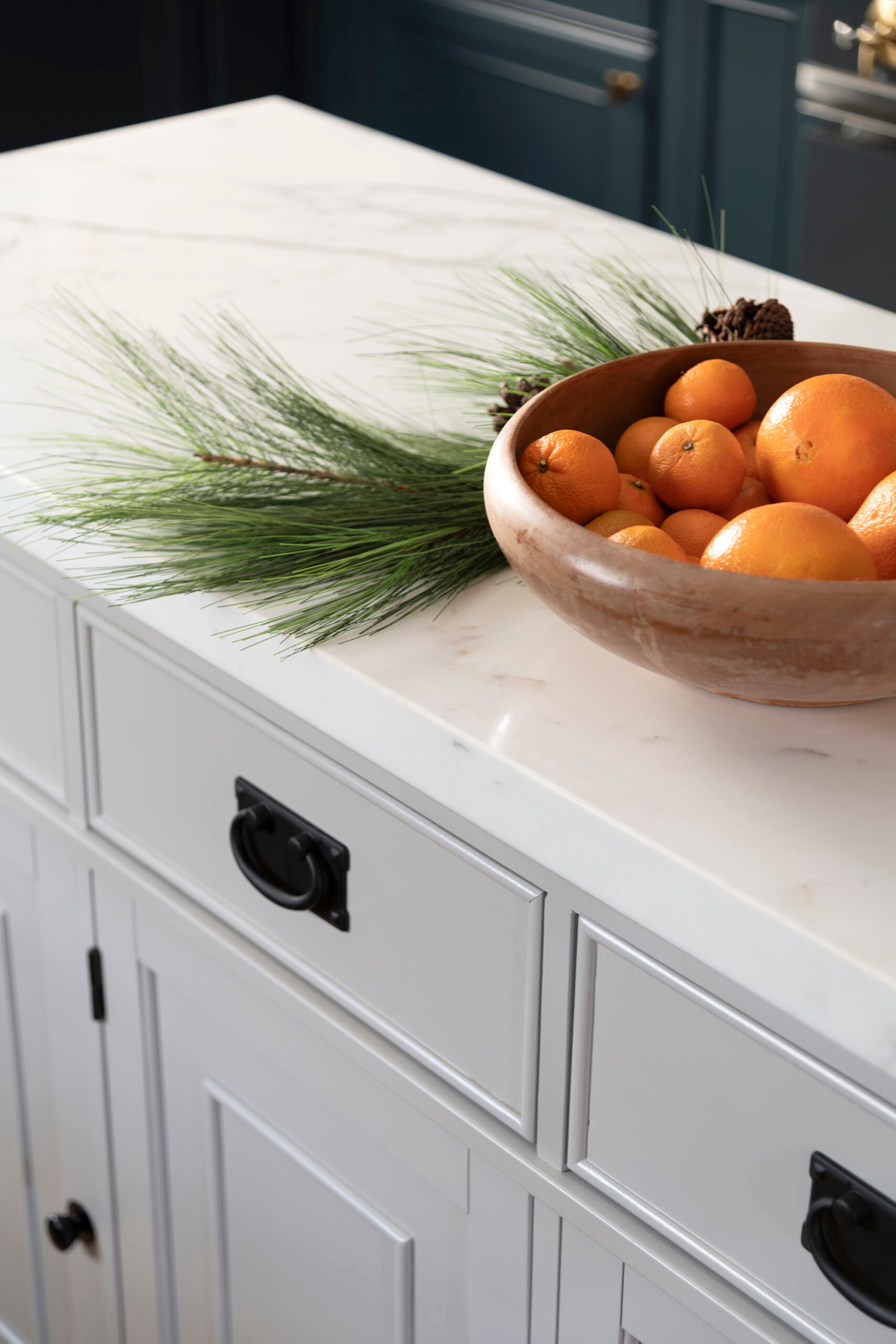 Christmas Tour: Decorating the Kitchen for the Holidays - roomfortuesday.com