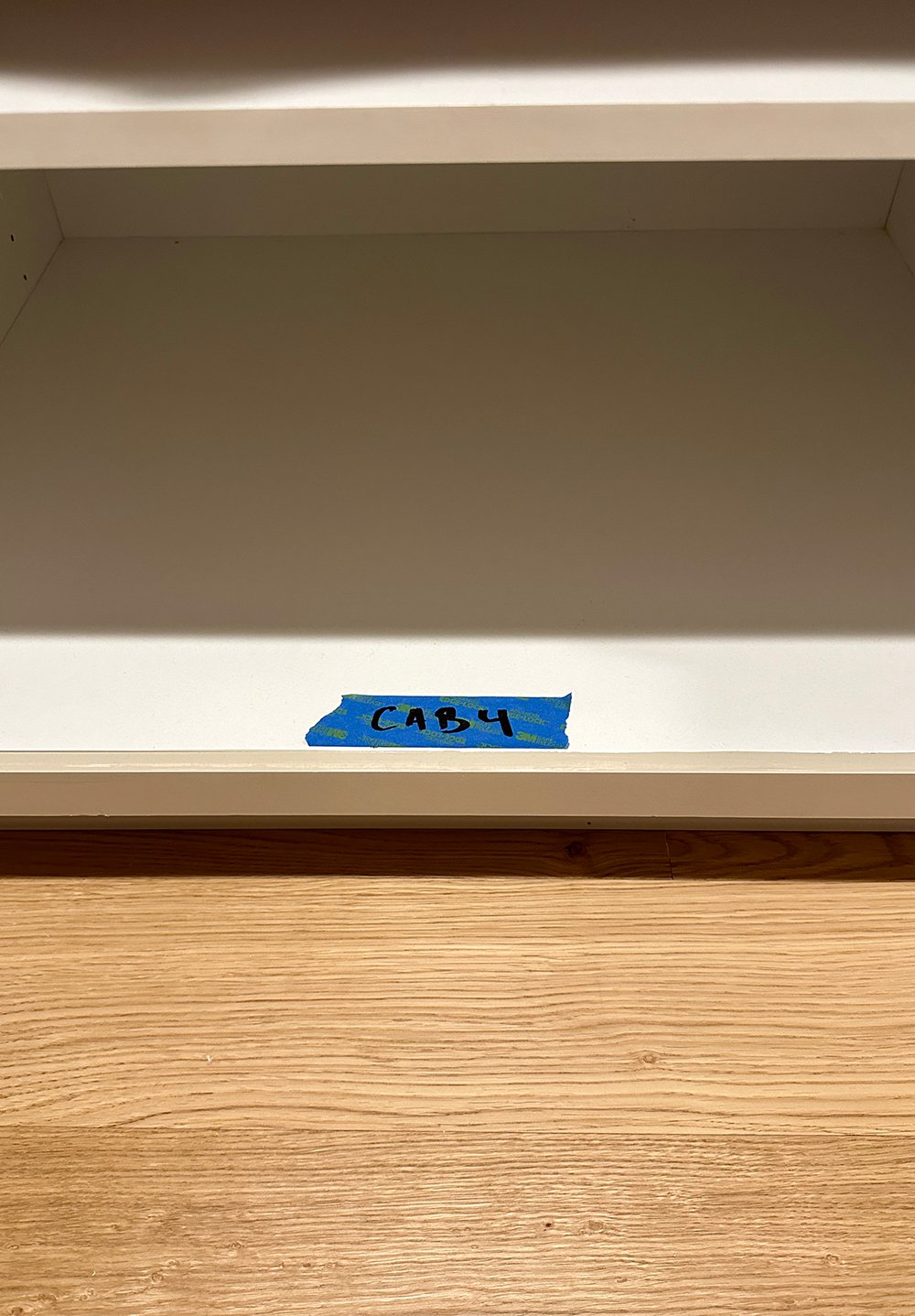 How to Replace & Upgrade Your Cabinet Doors - roomfortuesday.com