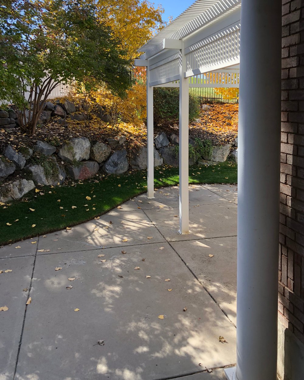 Ideas & Design Plan for Our Outdoor Kitchen Build - roomfortuesday.com