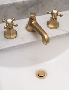 Powder Bath Makeover Design Plan - roomfortuesday.com