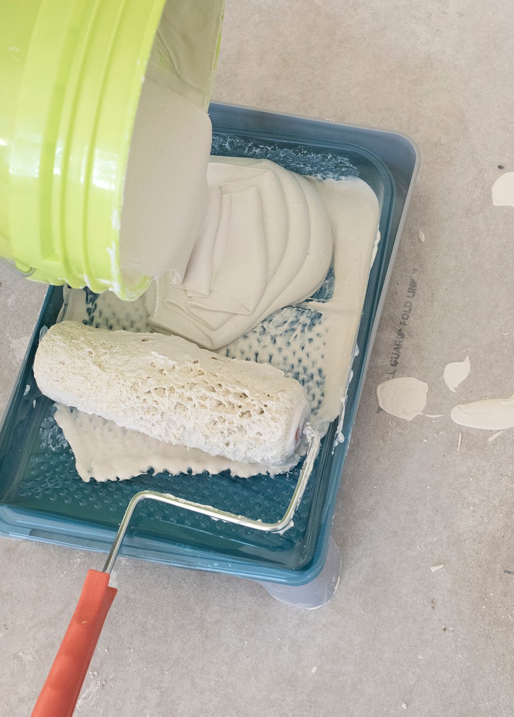 Perfectly Smooth Walls: A Skim Coating Tutorial - roomfortuesday.com