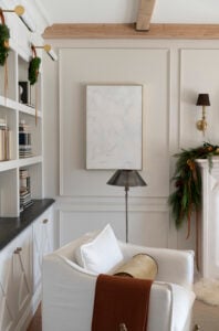 Christmas Tour: the Holiday Decorated Living Room - roomfortuesday.com