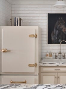 The Best Apartment Size Refrigerators and Organization Tips - roomfortuesday.com