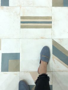 A Day In the Life Of - Coverings : roomfortuesday.com