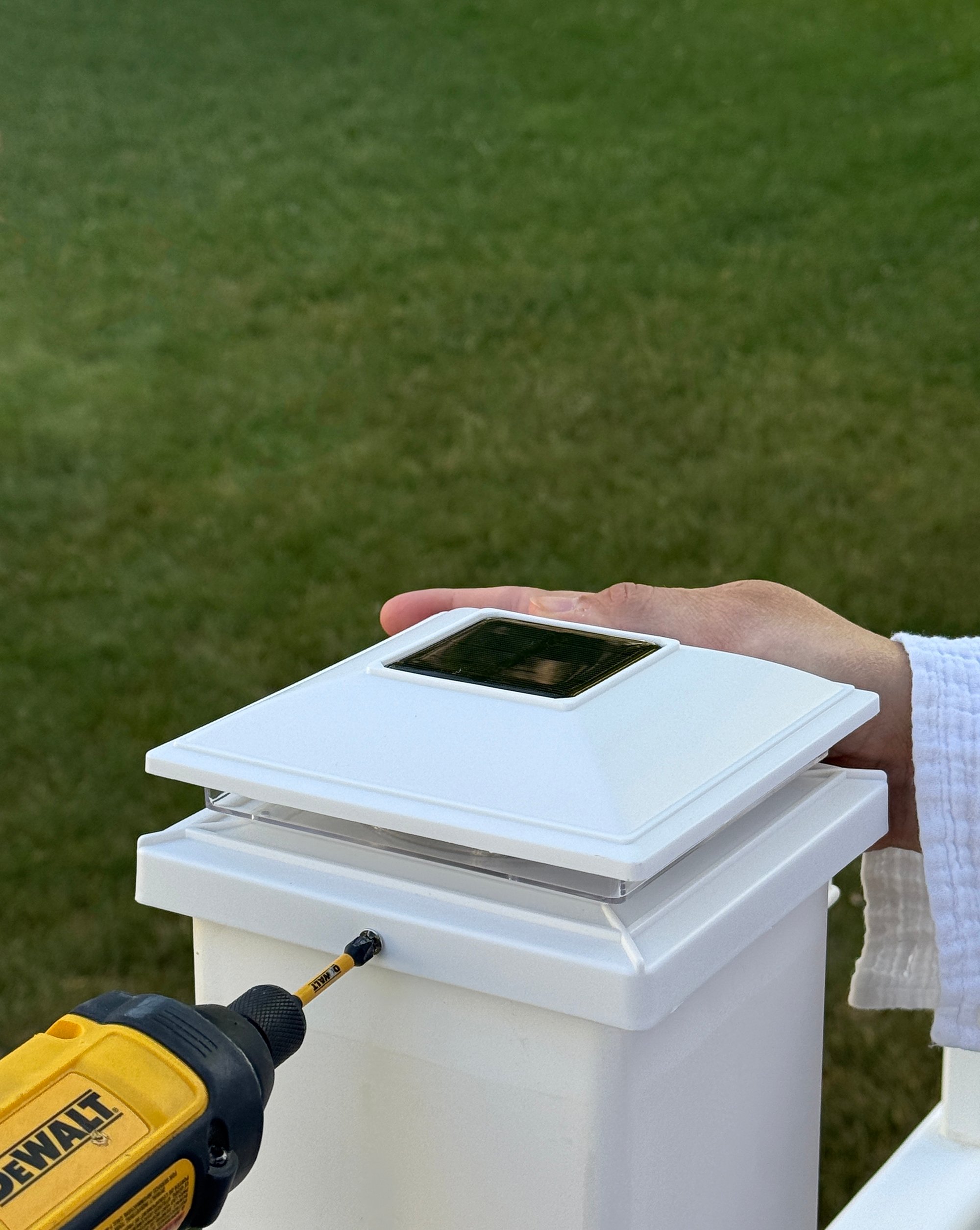 Tutorial for Installing Solar Fence Post Lighting